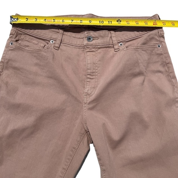 Woman Lands End Mid-Rise Slim Straight Leg Colored Denim Jeans in French Walnut - Picture 8 of 14